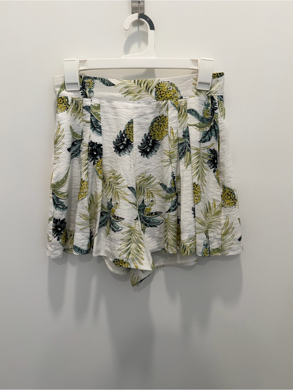 Pineapple Print Skirted Shorts